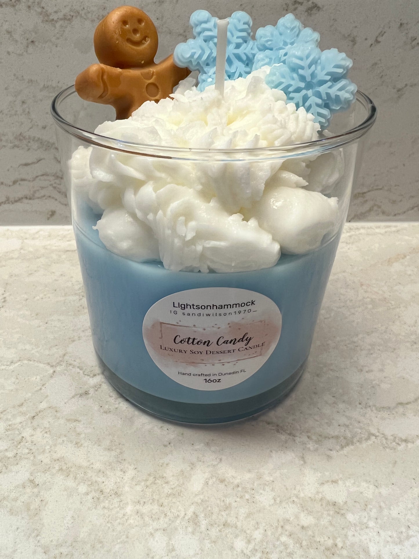 16oz Snowflake Winter Dessert Candle